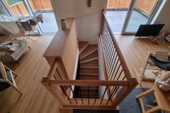Combiné escaliers barrières et meuble